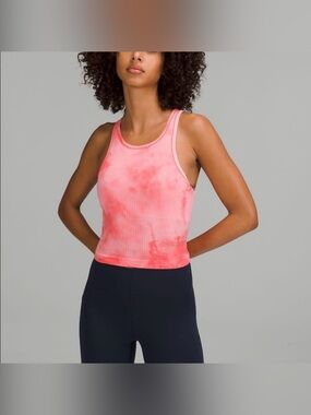 Lululemon Ebb to Street Crop Tank